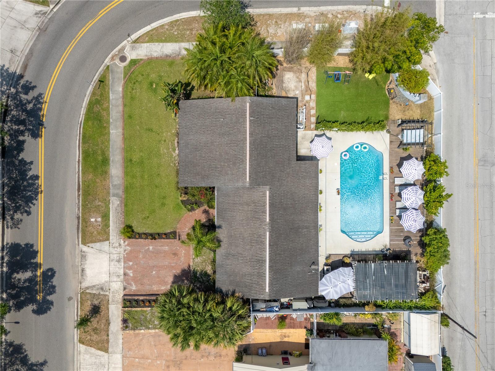 Image 40 of 41 For 2801 Plaza Terrace Drive