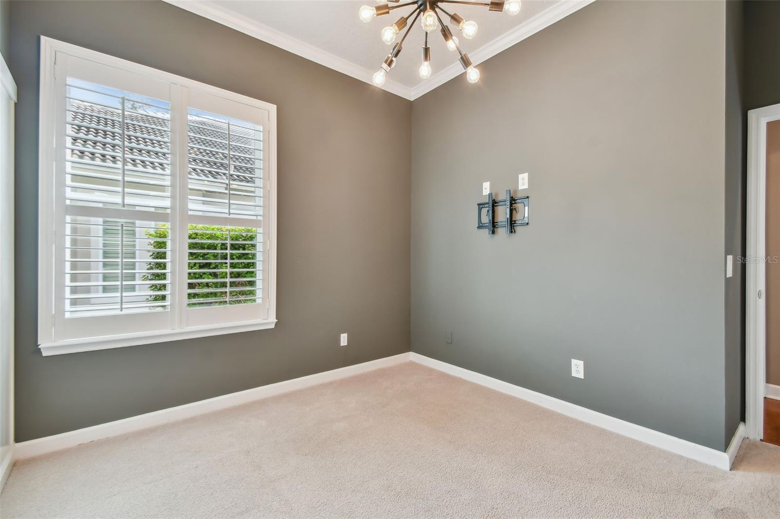 Image 35 of 79 For 1531 Saint Edmunds Place