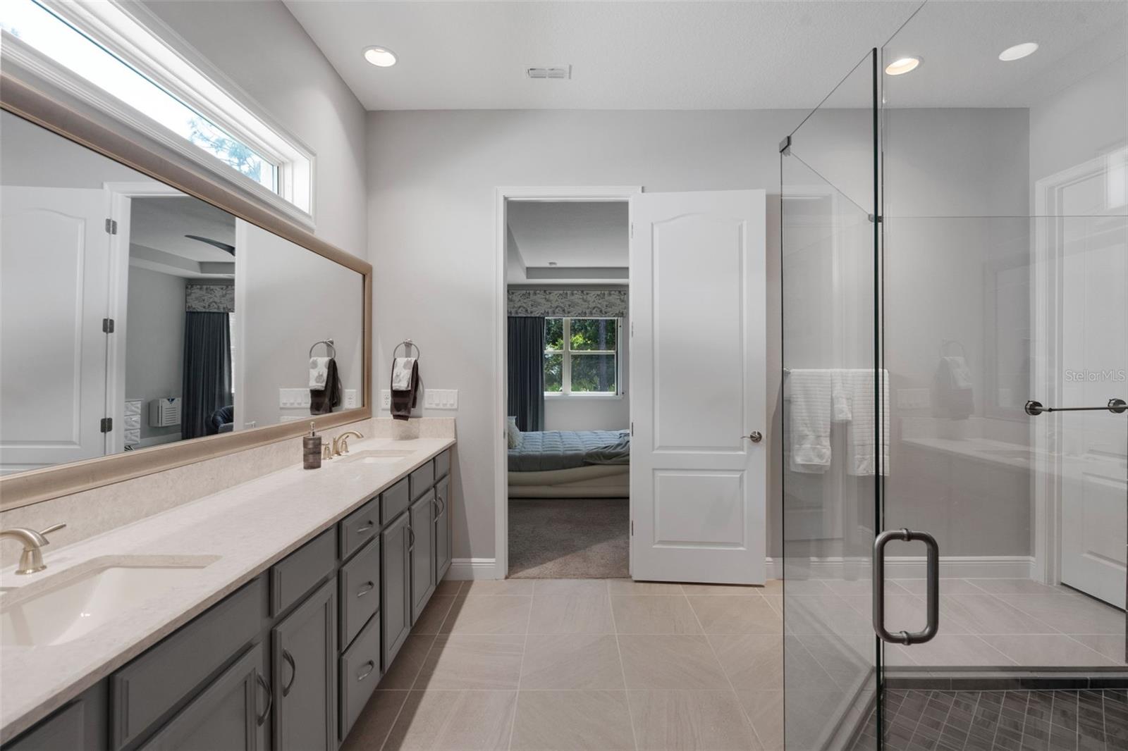 Image 19 of 61 For 14138 Alafaya Oak Bend