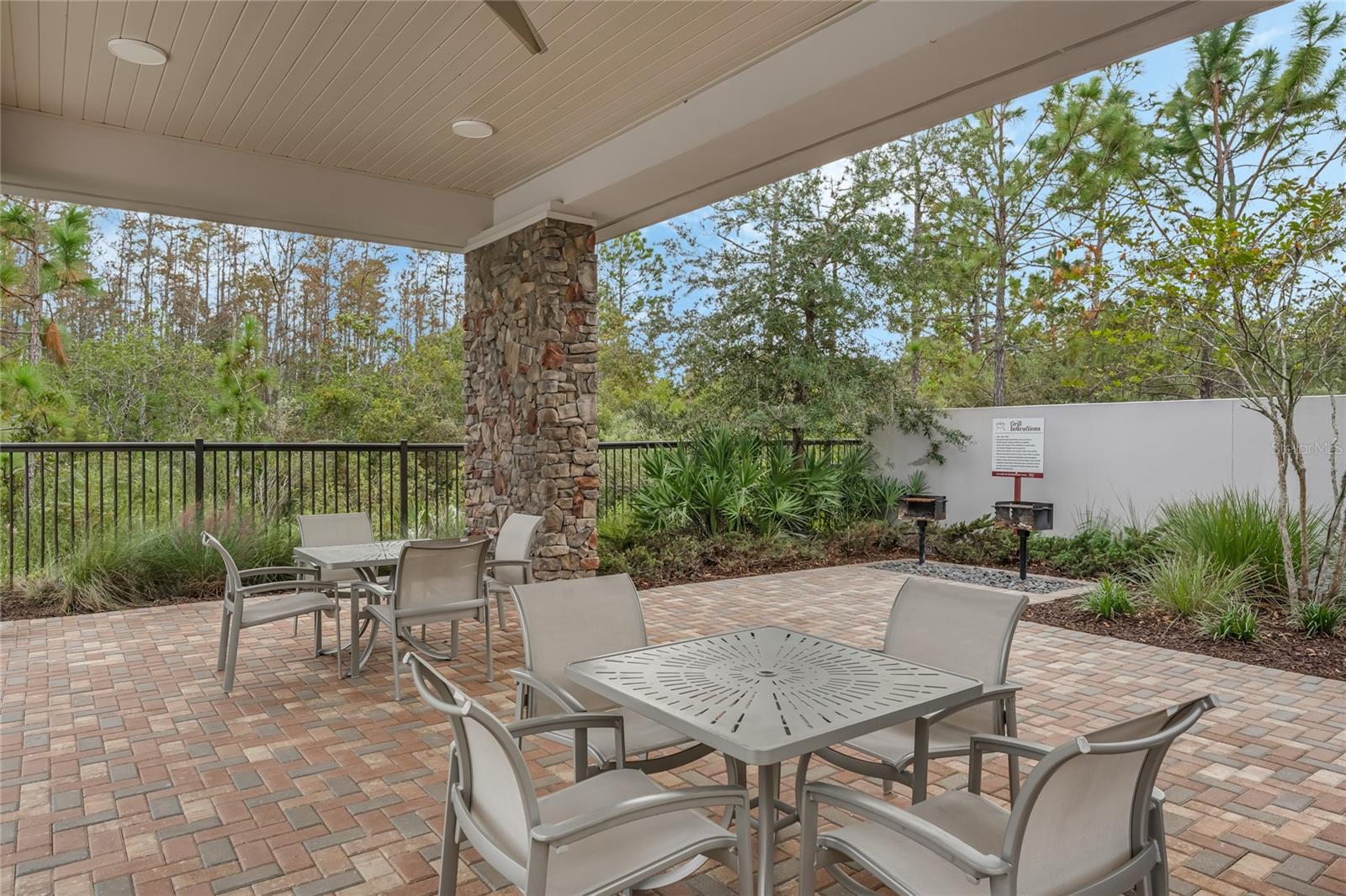 Image 60 of 61 For 14138 Alafaya Oak Bend