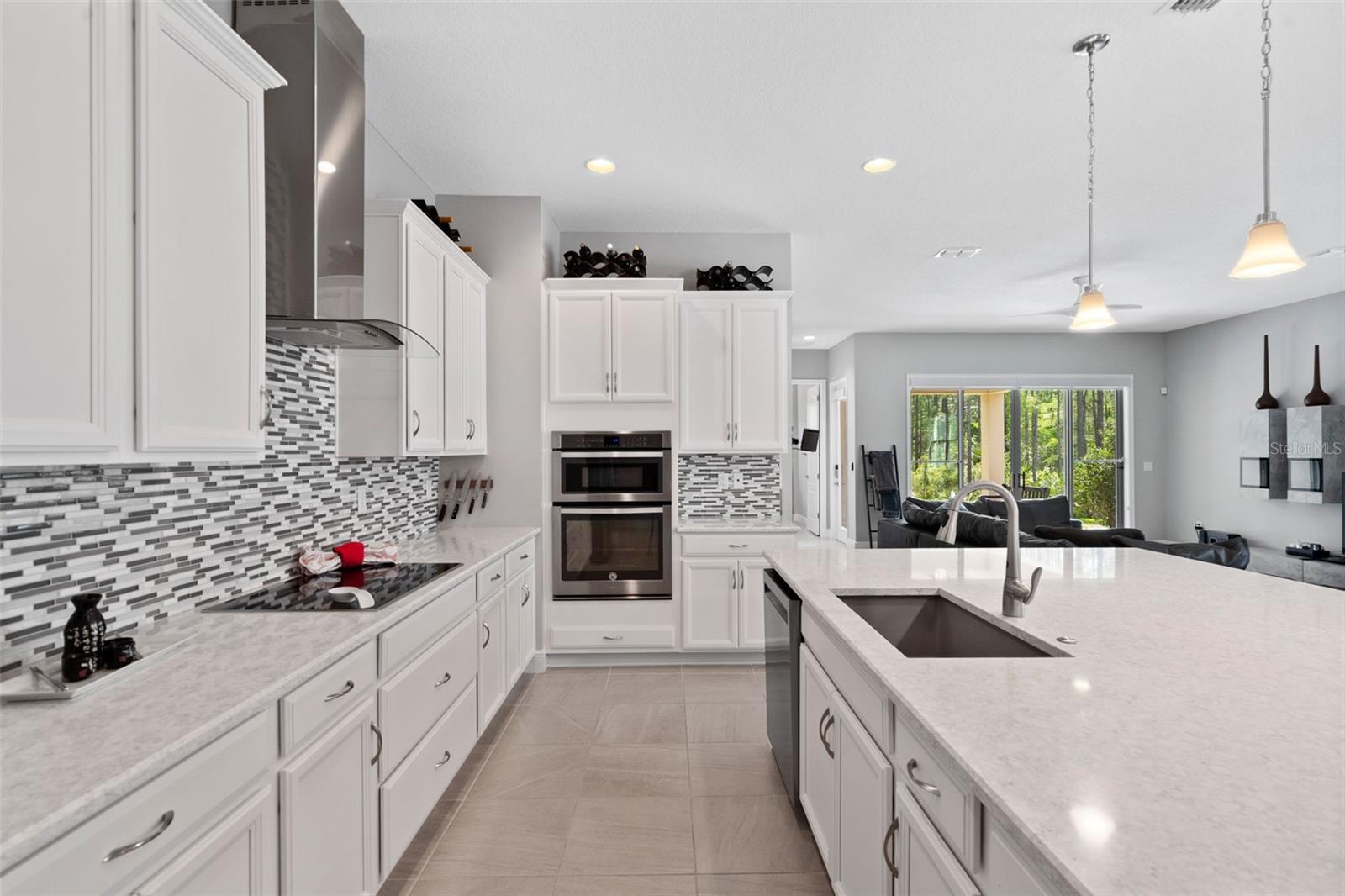 Image 8 of 61 For 14138 Alafaya Oak Bend