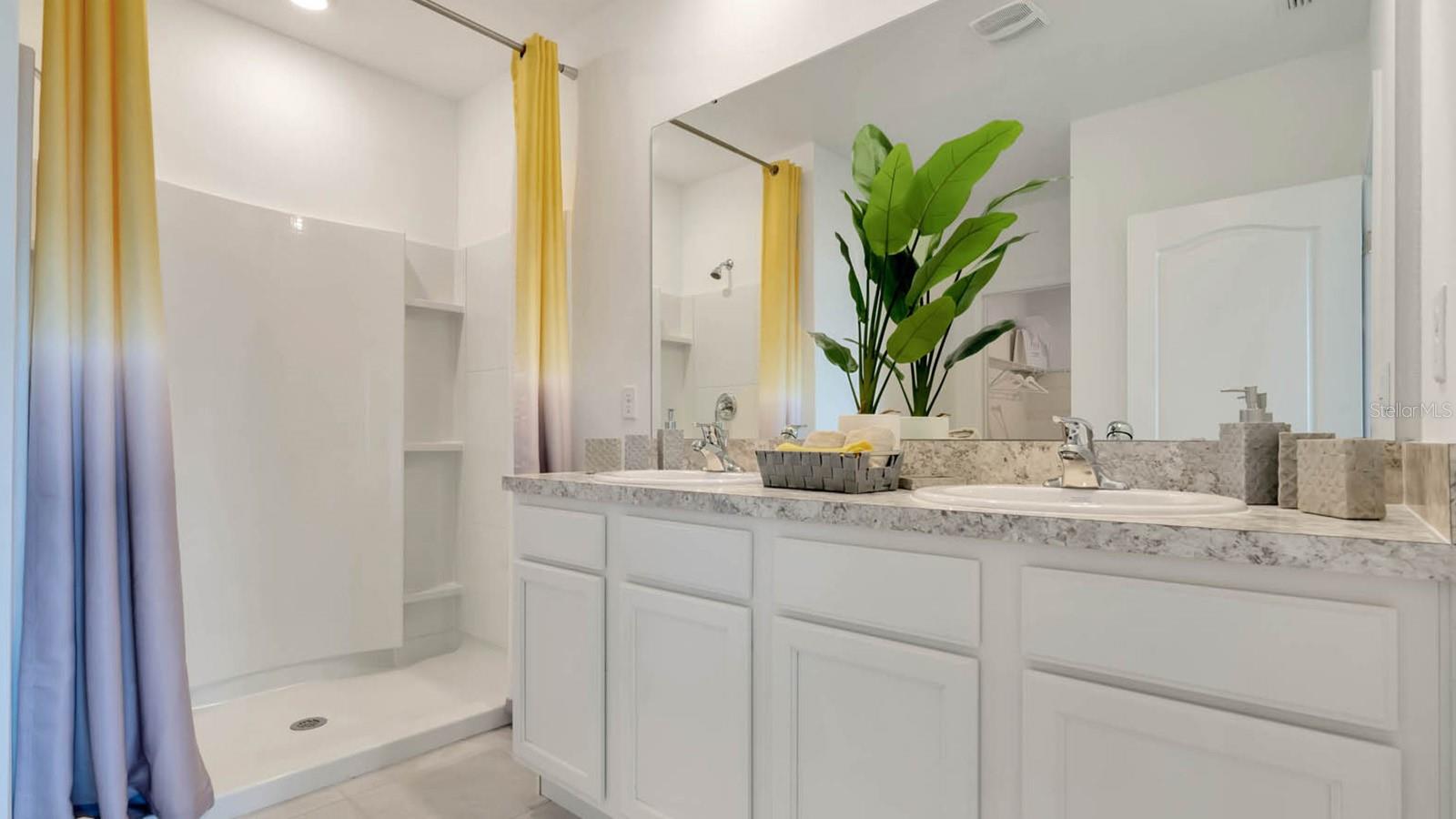 Image 29 of 32 For 950 Princess Sabal Point