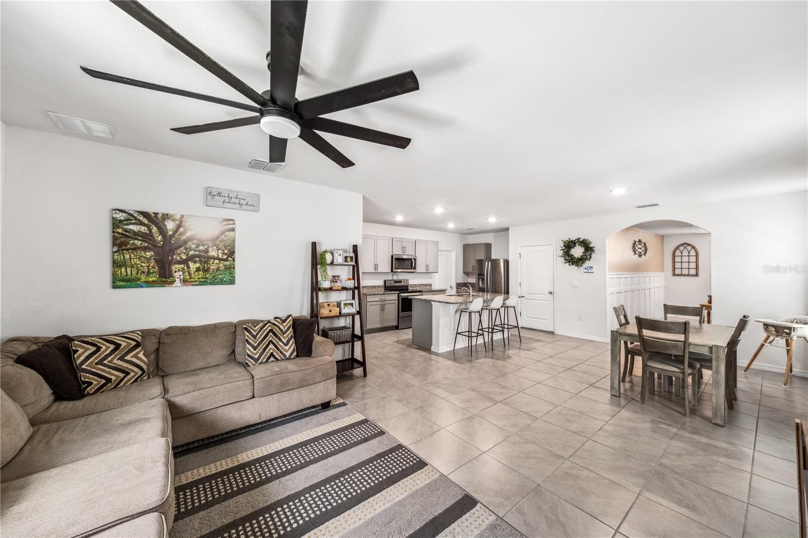 Image 10 of 31 For 266 Caryota Court