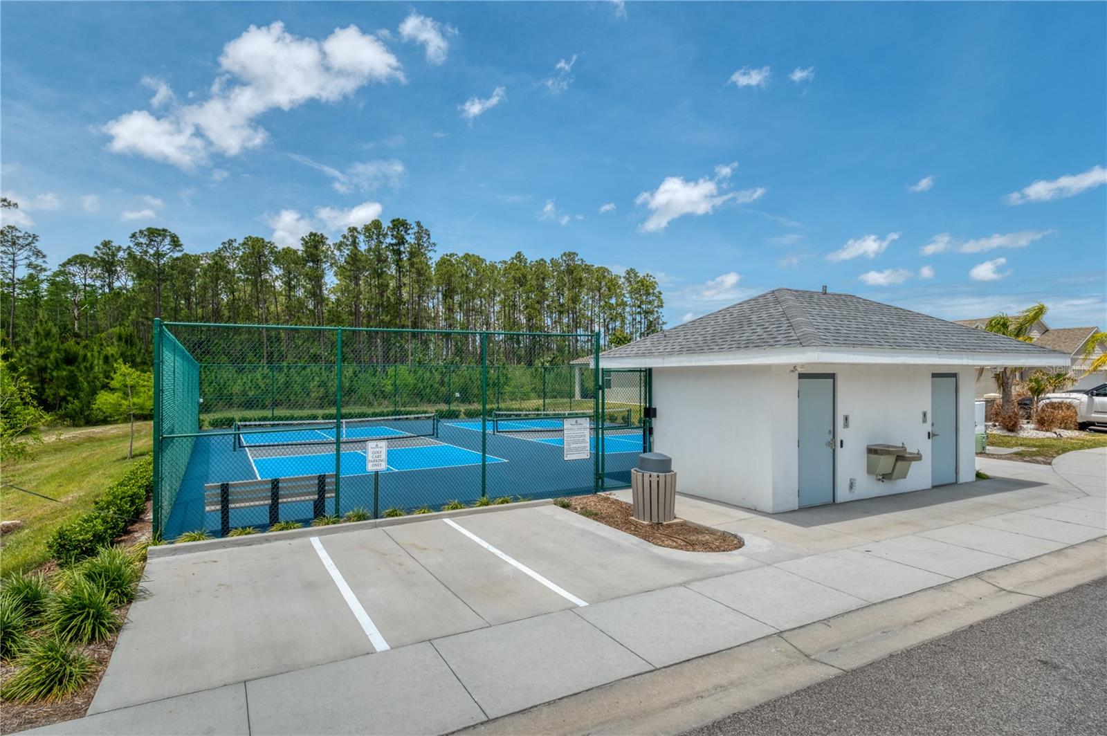 Image 29 of 31 For 266 Caryota Court