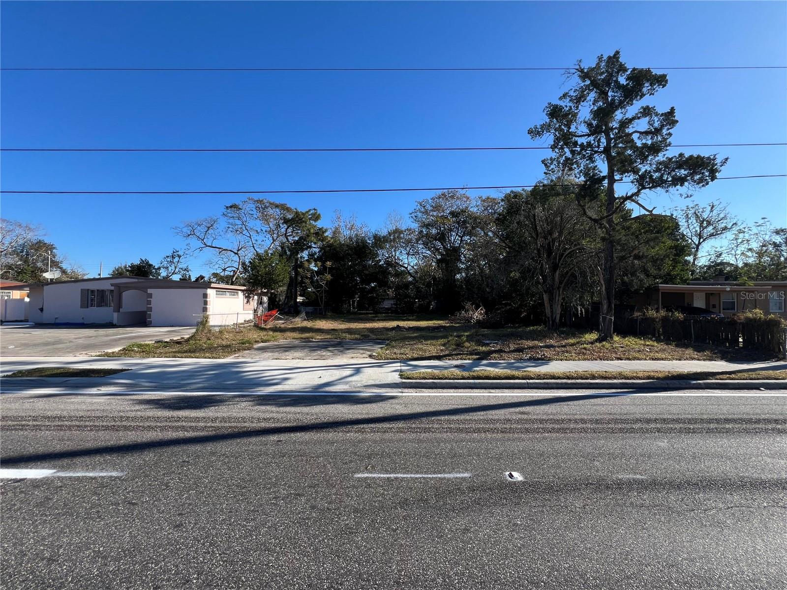 Image 3 of 5 For 1219 Pine Hills Road