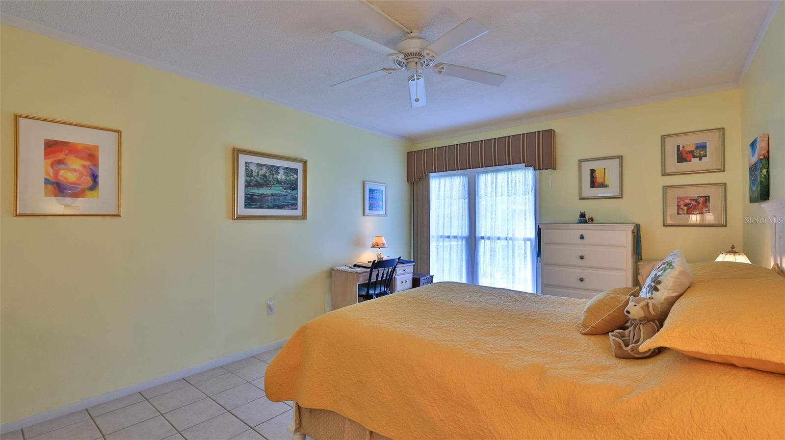 Image 12 of 28 For 717 Beach Street 205c
