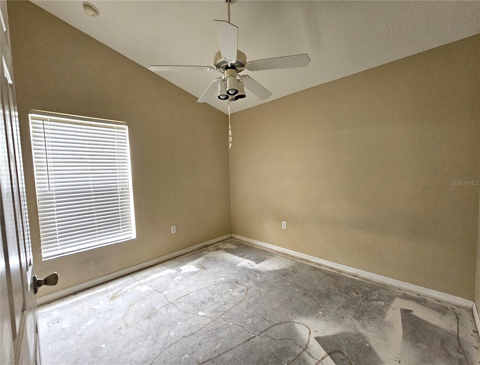 Image 10 of 16 For 928 Chanler Drive