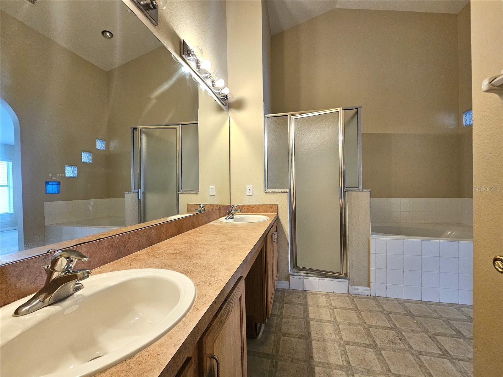 Image 6 of 16 For 928 Chanler Drive