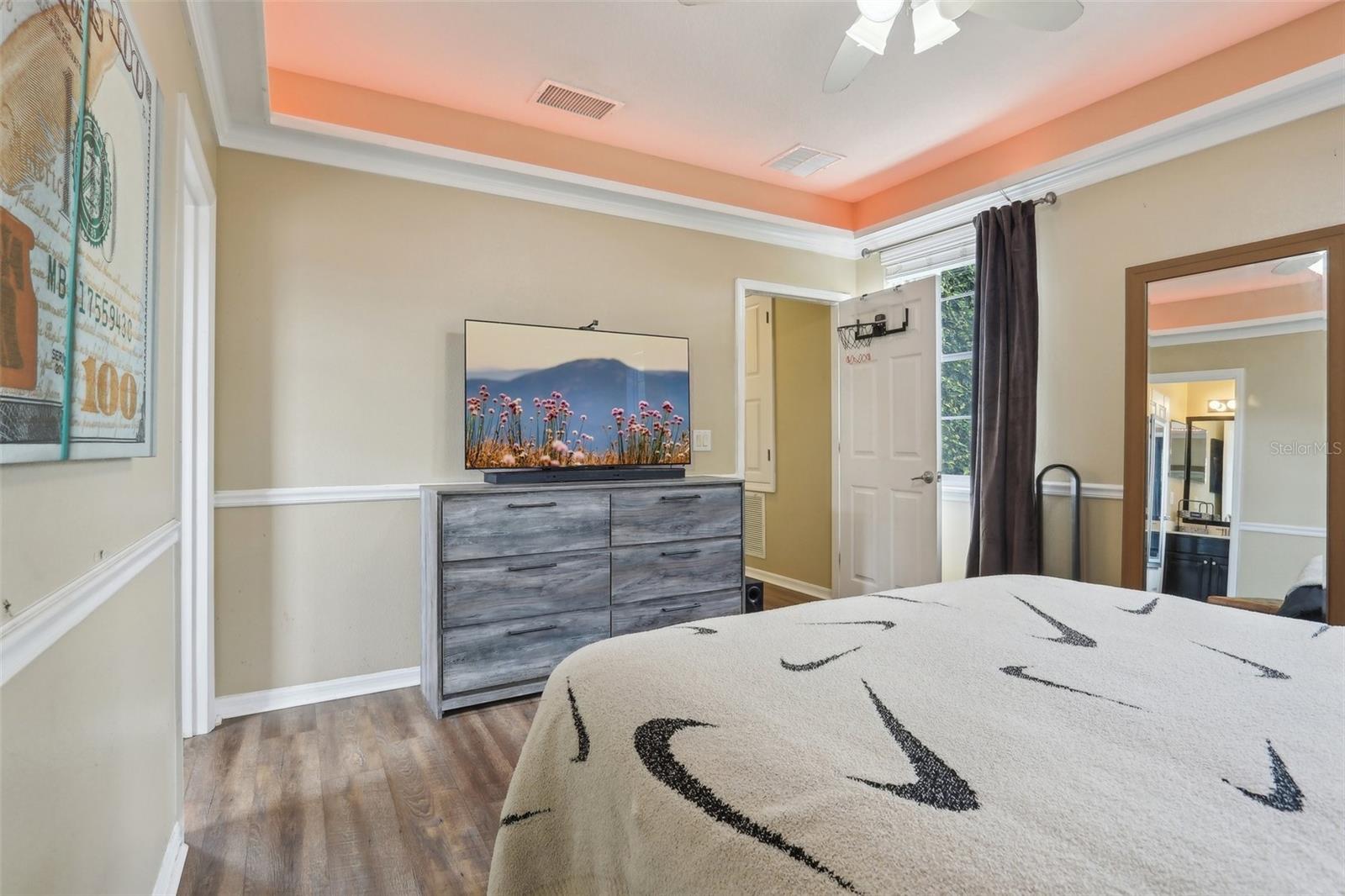 Image 33 of 63 For 4001 Corrine Drive
