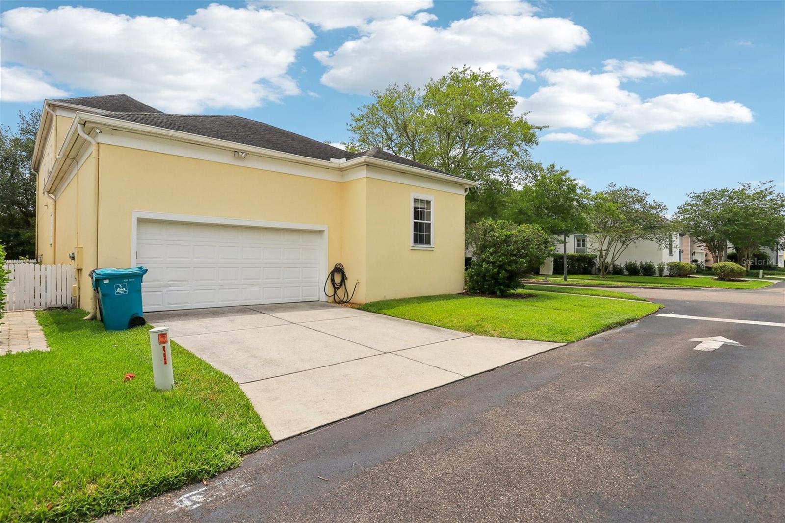 Image 47 of 63 For 4001 Corrine Drive