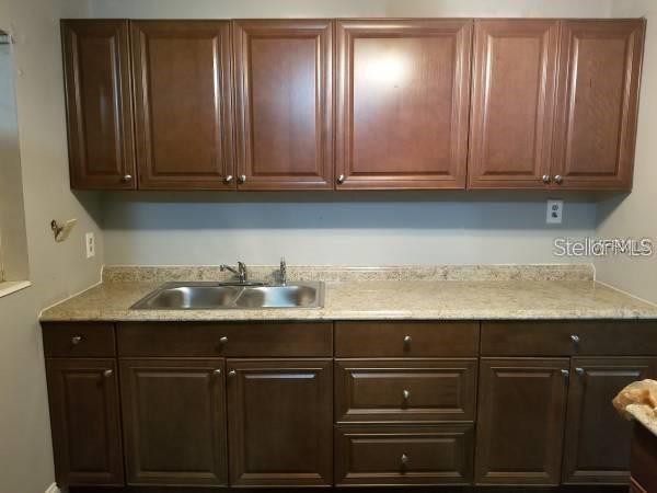 Image 4 of 15 For 4061 Kirkland Boulevard