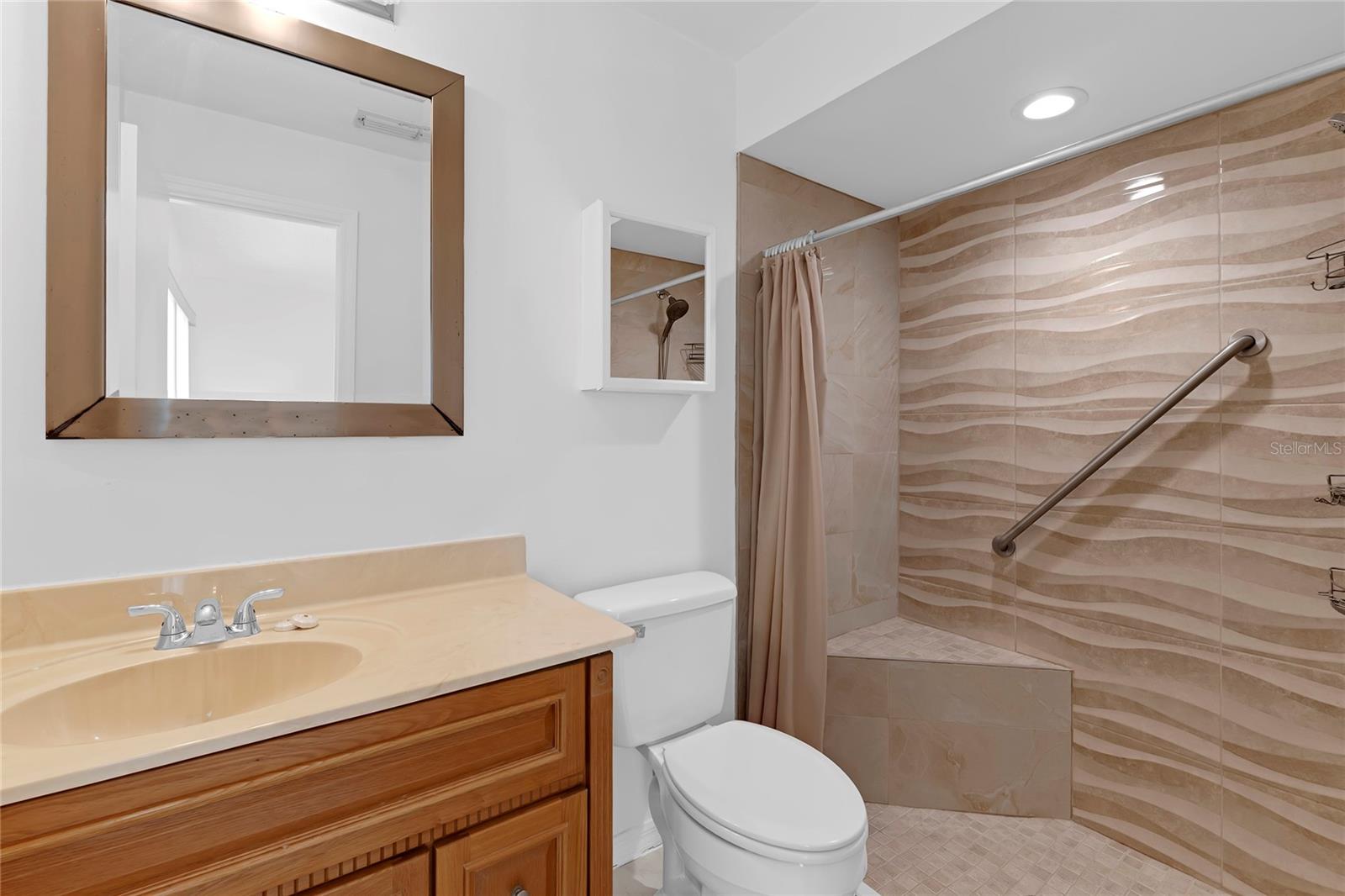 Image 13 of 20 For 1156 Lucaya Circle
