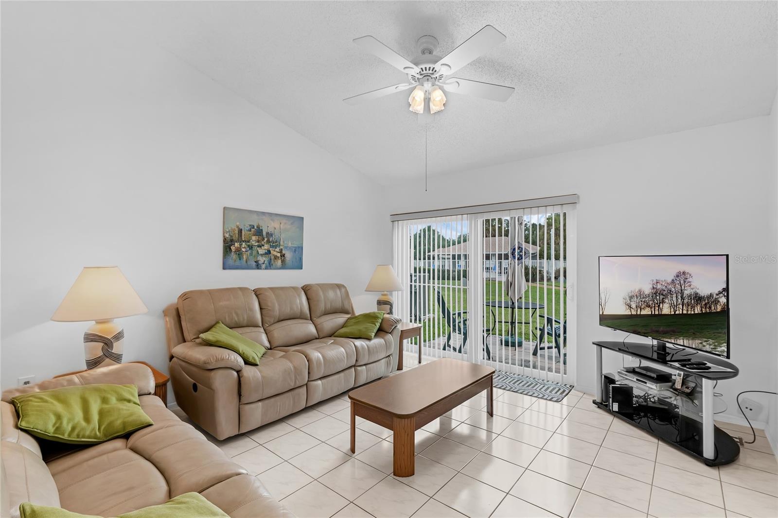 Image 5 of 20 For 1156 Lucaya Circle