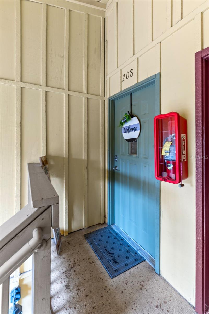 Image 18 of 21 For 758 Michigan Street 208