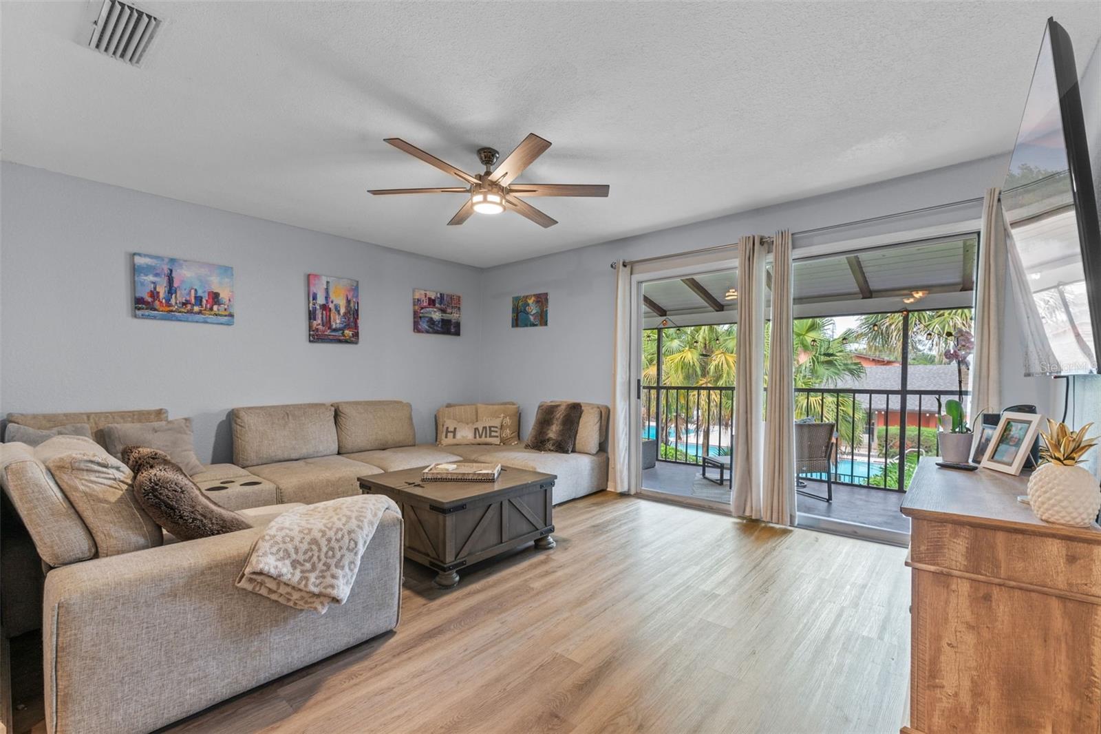 Image 2 of 21 For 758 Michigan Street 208