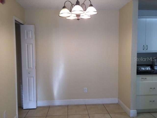 Image 2 of 6 For 2550 Alafaya Trail 5104