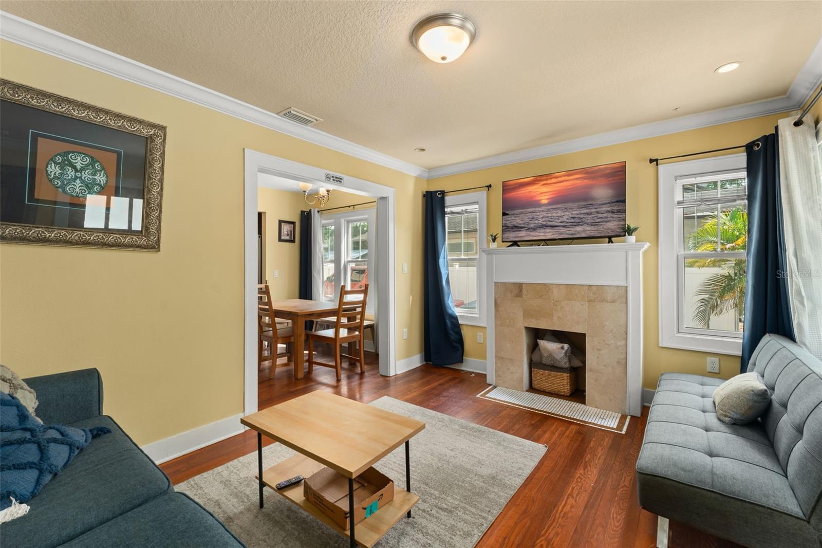 Image 37 of 63 For 2223 Amherst Avenue