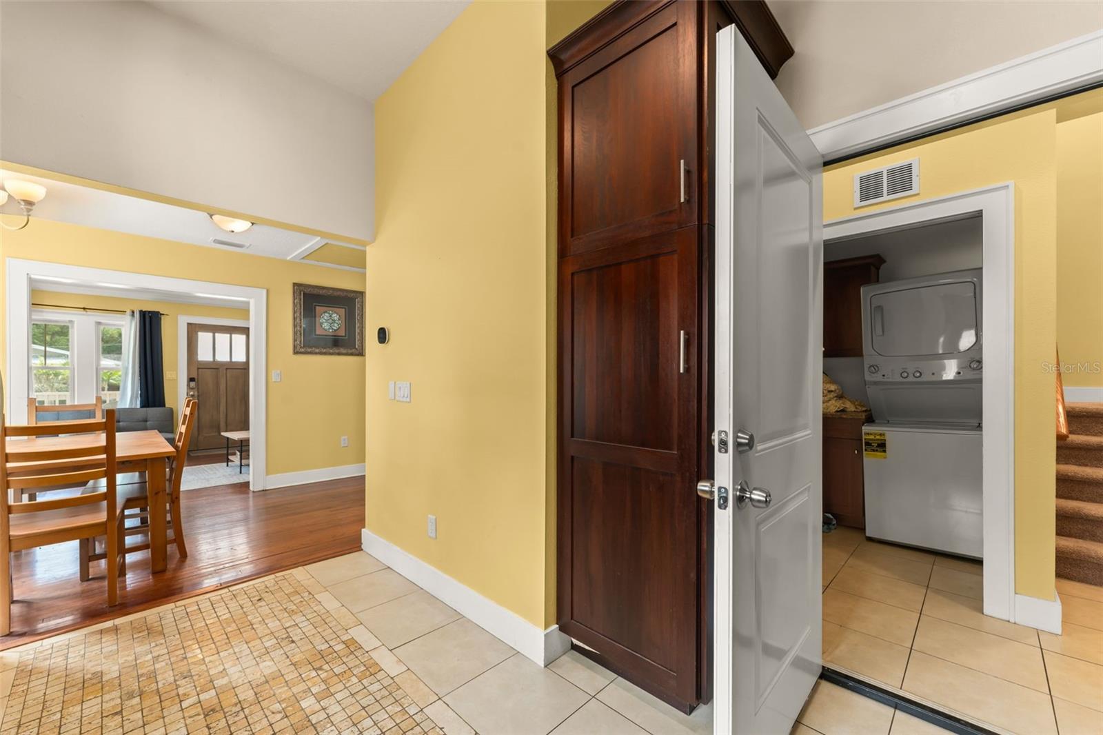 Image 44 of 63 For 2223 Amherst Avenue