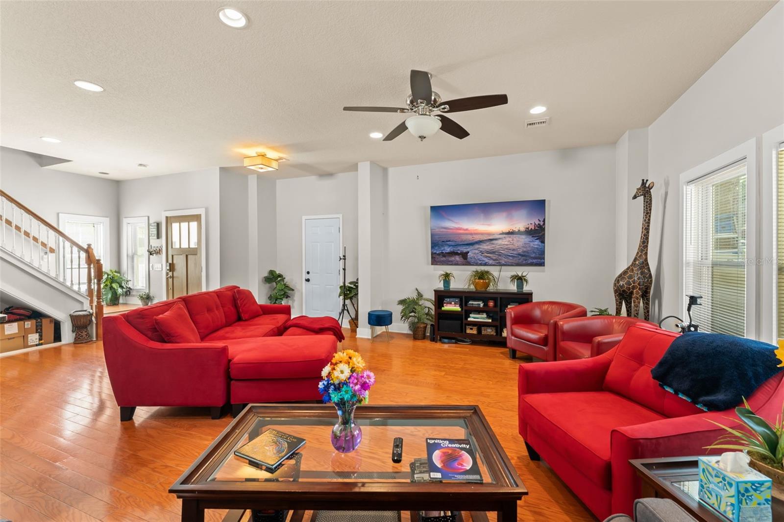 Image 6 of 63 For 2223 Amherst Avenue