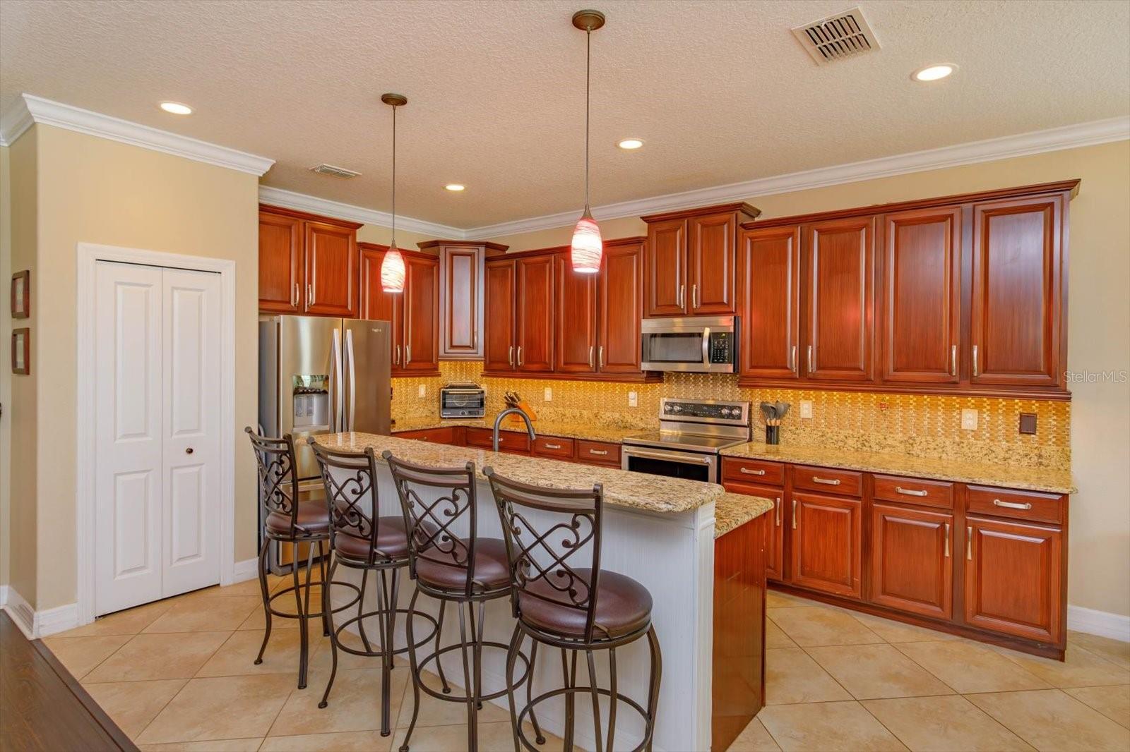 Image 10 of 41 For 3755 Sanibel Street