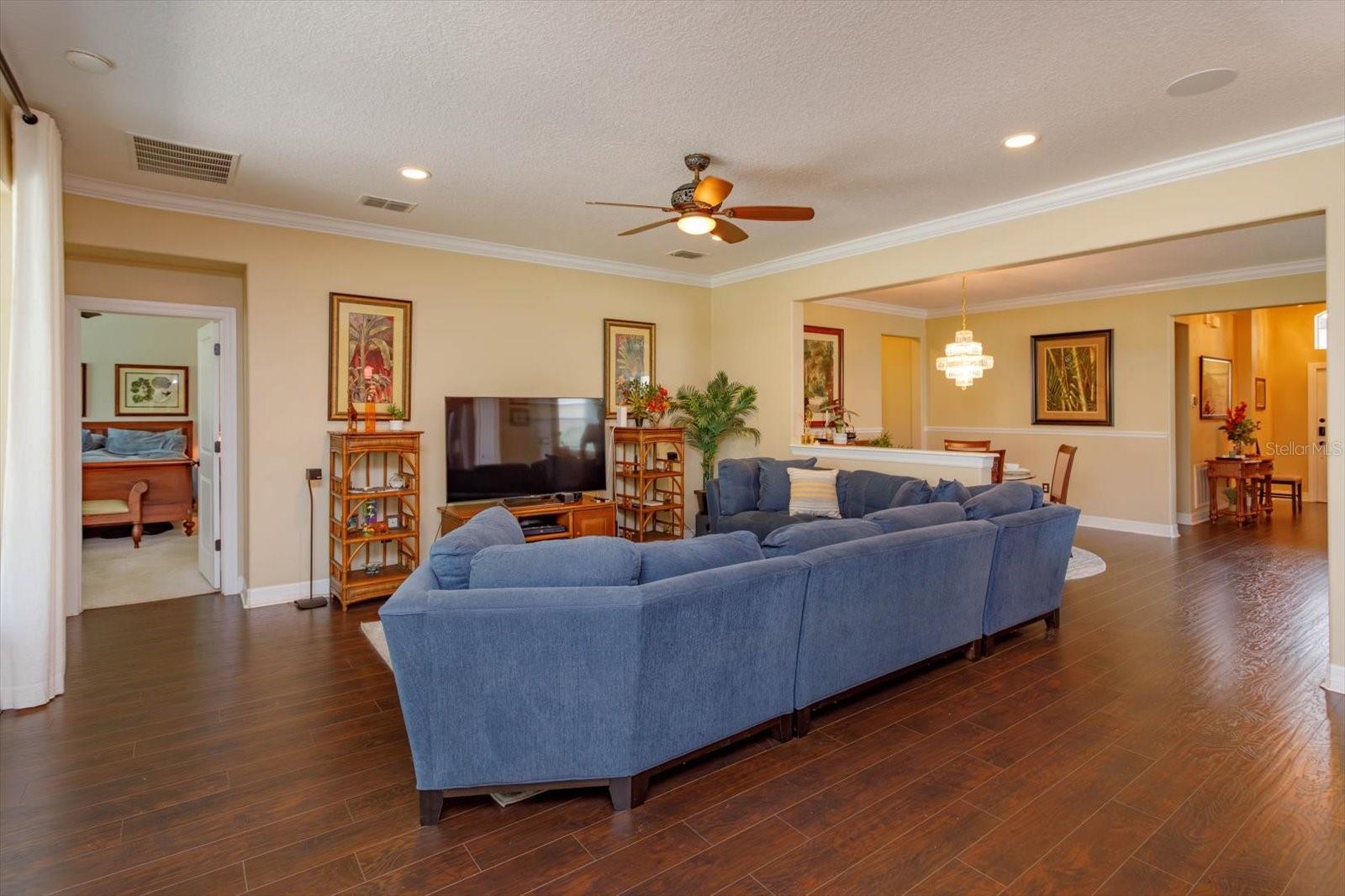 Image 8 of 41 For 3755 Sanibel Street