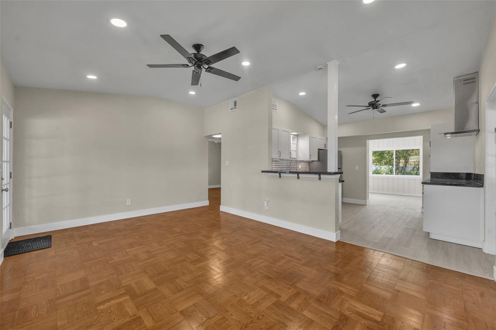 Image 5 of 25 For 1120 Courtland Street
