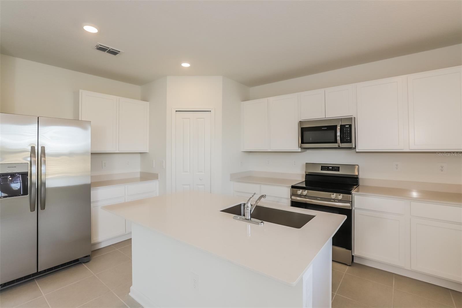 Image 6 of 15 For 2478 Mckinley Drive