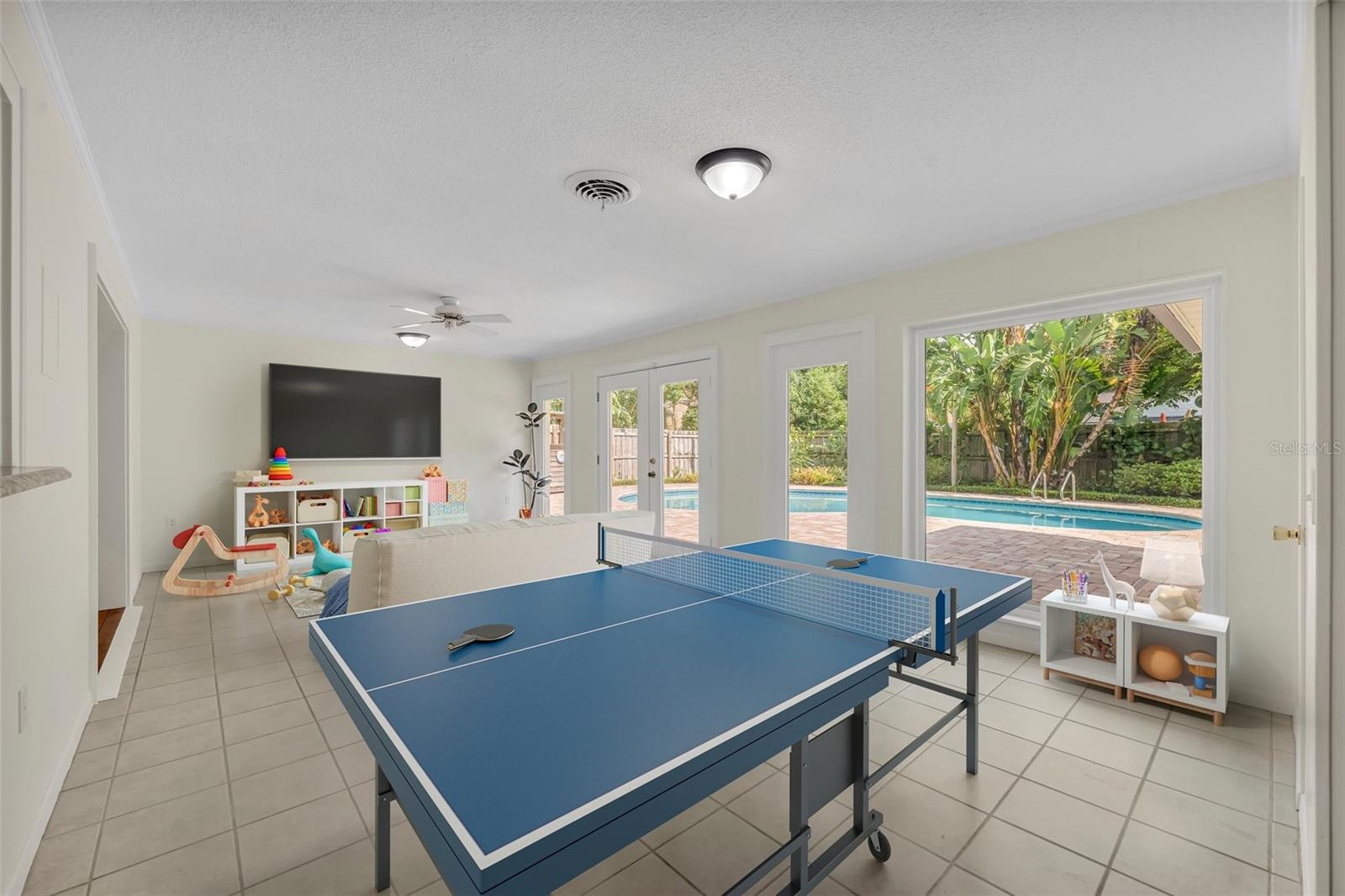 Image 14 of 41 For 2450 Mcintosh Way