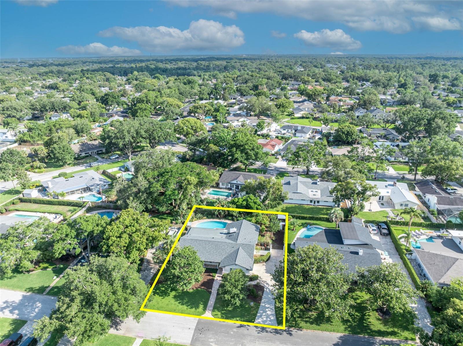 Image 37 of 41 For 2450 Mcintosh Way