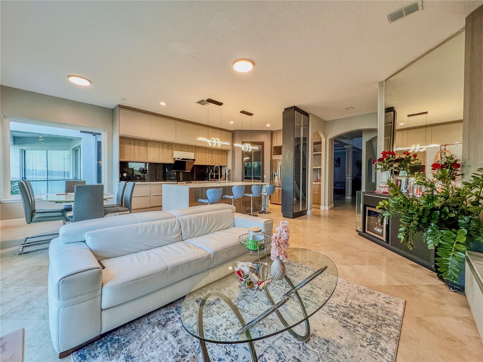 Image 23 of 99 For 8515 Saint Marino Boulevard