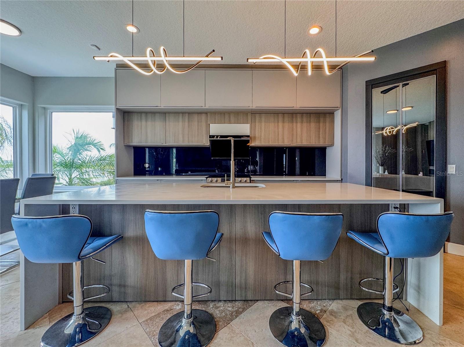 Image 25 of 99 For 8515 Saint Marino Boulevard