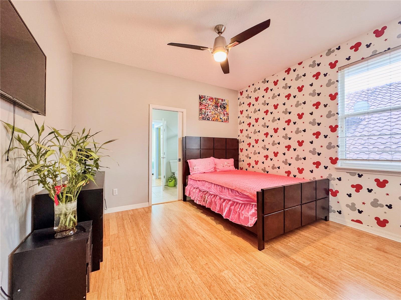 Image 45 of 99 For 8515 Saint Marino Boulevard