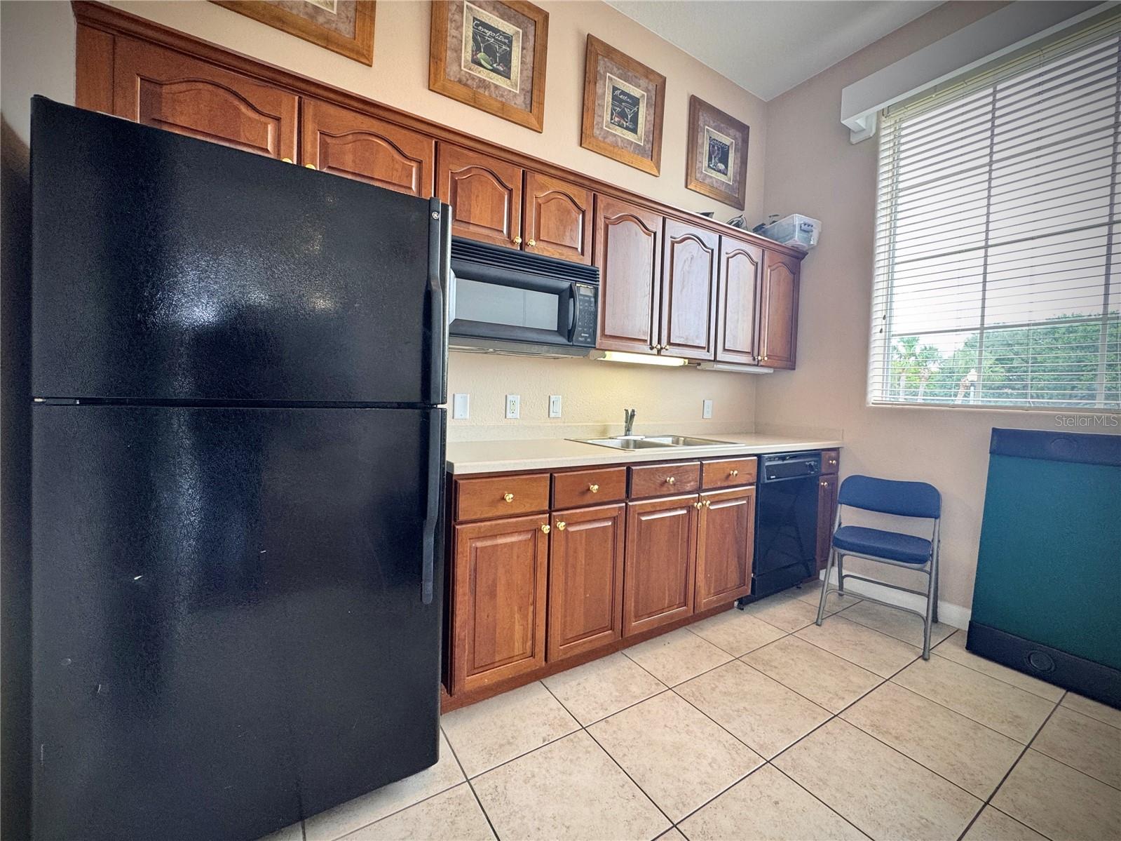 Image 90 of 99 For 8515 Saint Marino Boulevard