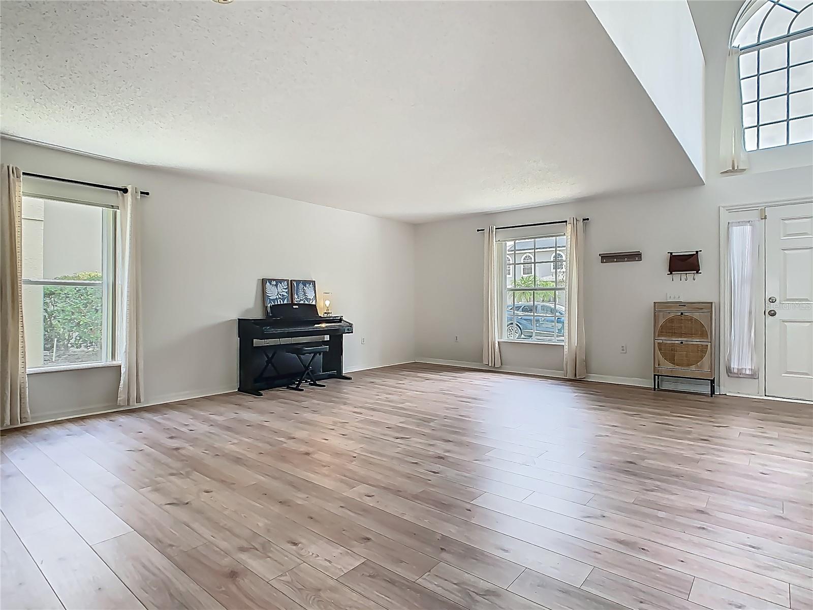 Image 6 of 36 For 2384 Andrews Valley Drive