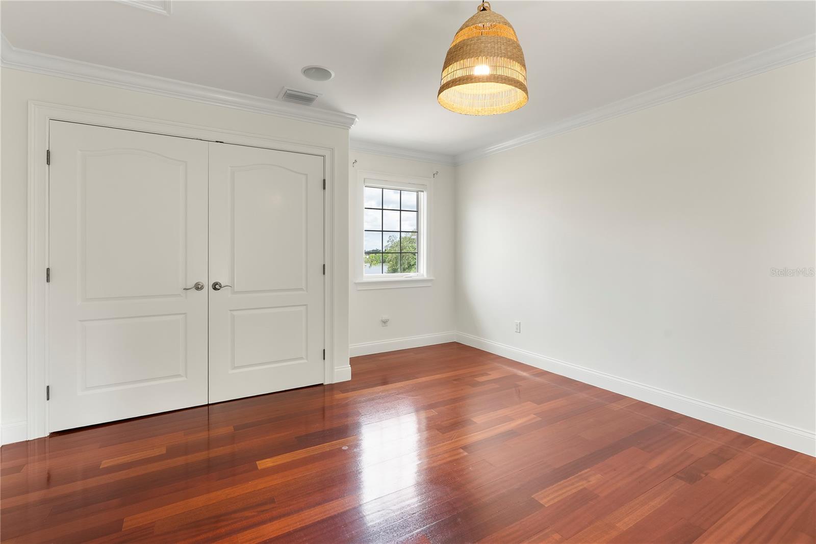 Image 39 of 57 For 1010 Terrace Boulevard