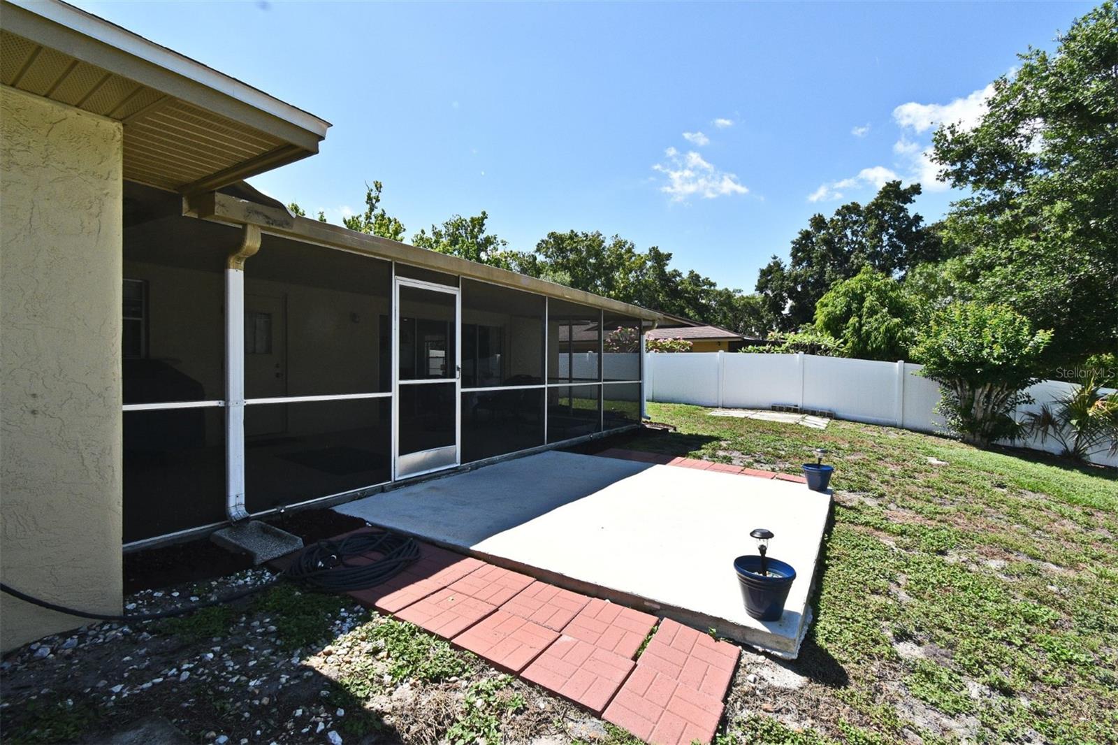 Image 39 of 44 For 8625 Shady Glen Drive