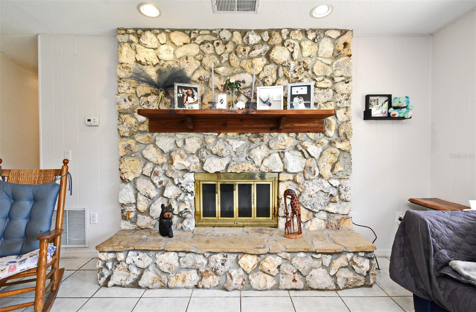 Image 6 of 44 For 8625 Shady Glen Drive