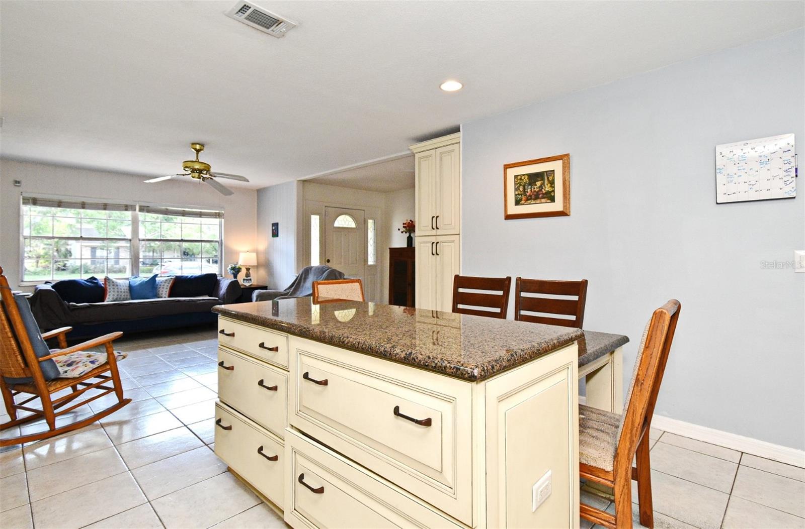 Image 9 of 44 For 8625 Shady Glen Drive