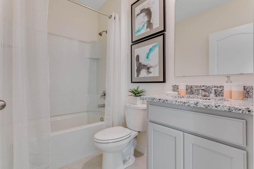 Image 17 of 42 For 2111 Greenwood Oak Drive