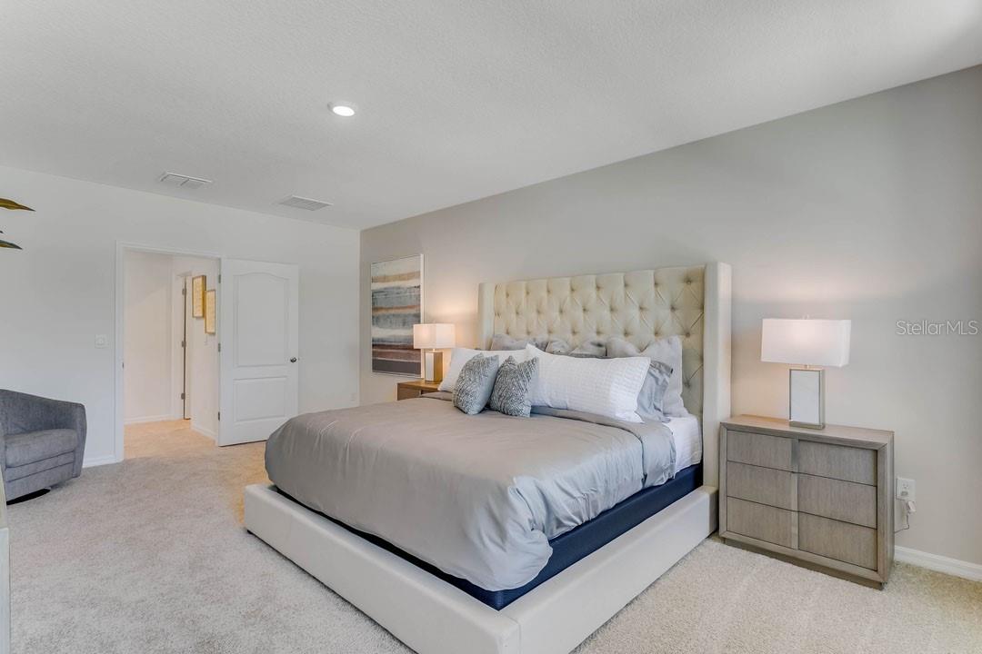 Image 18 of 42 For 2111 Greenwood Oak Drive