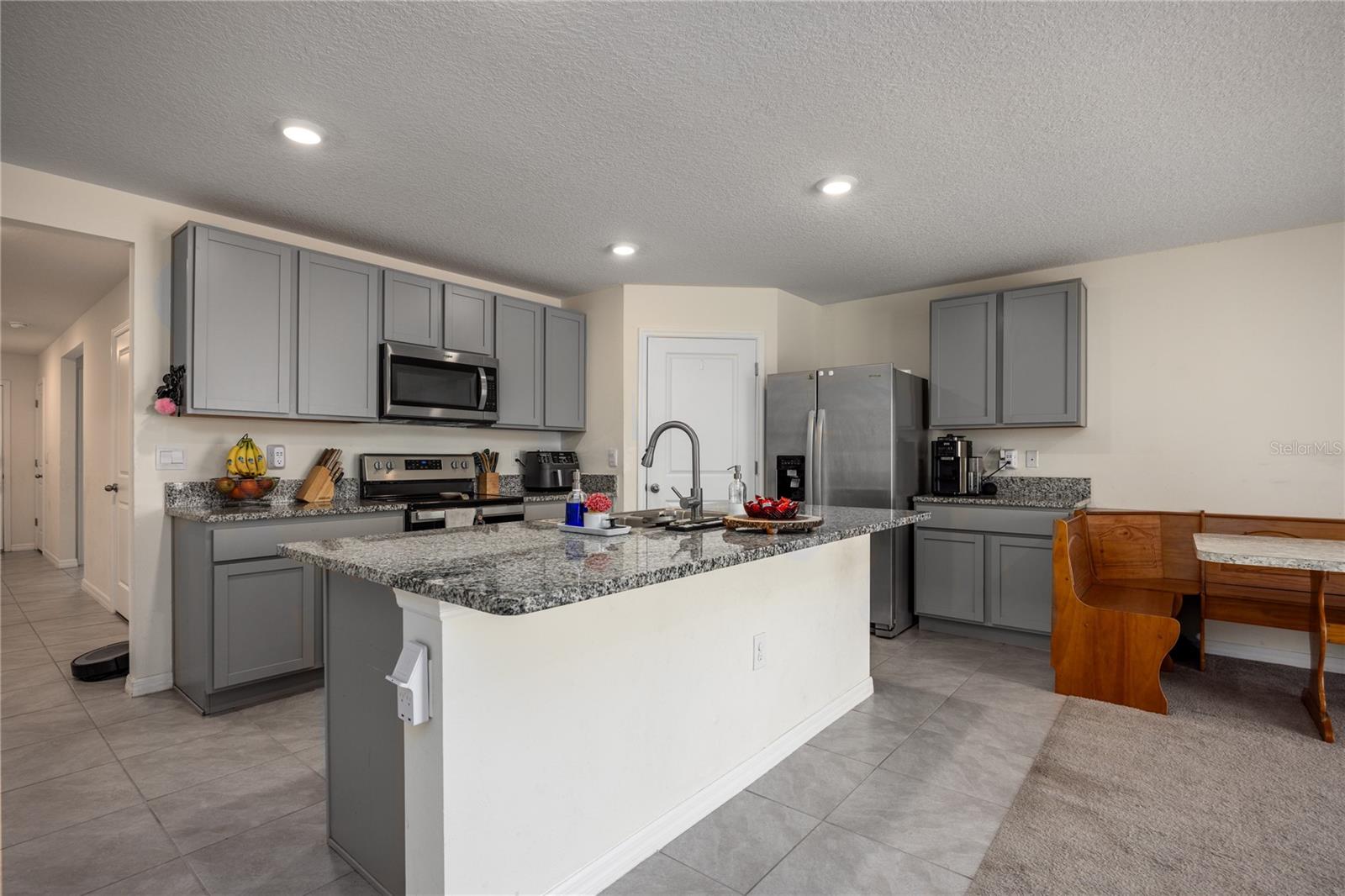Image 16 of 38 For 19152 164th Place
