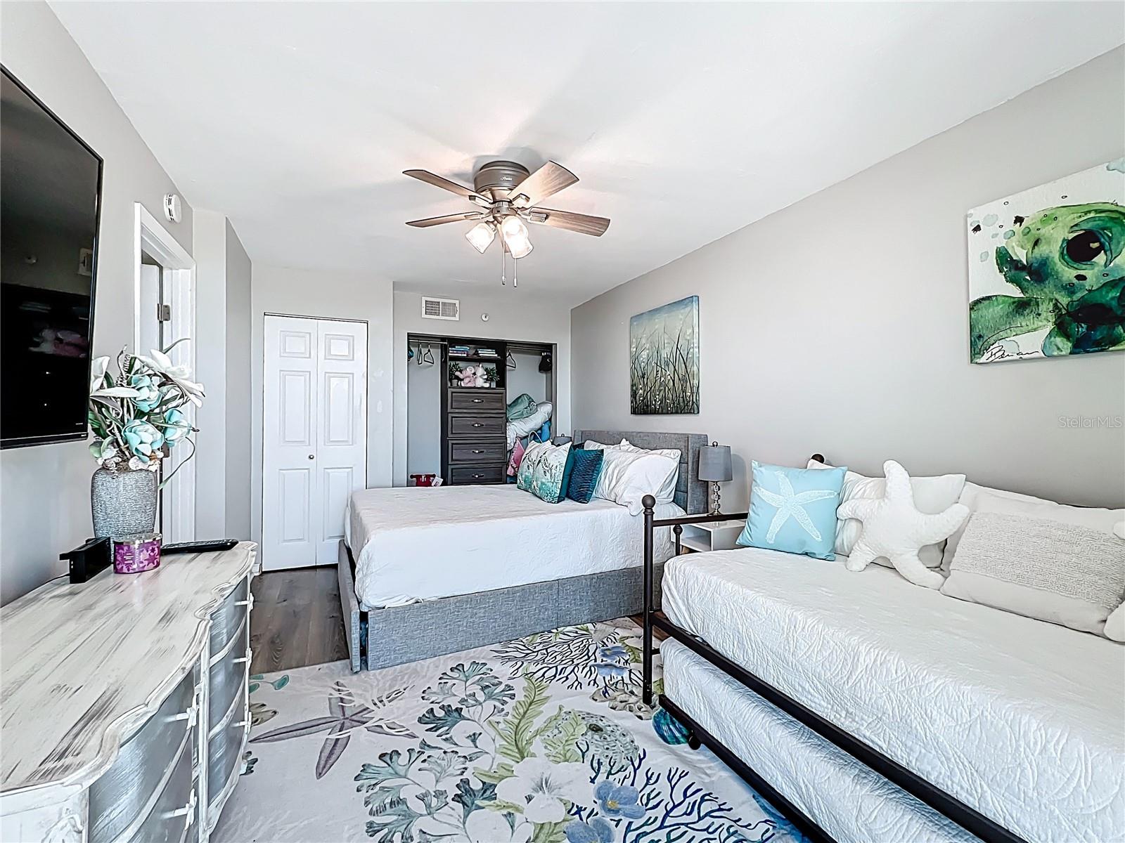 Image 22 of 29 For 14146 Gulf Boulevard 3a