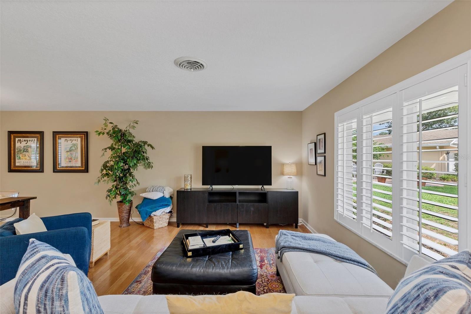 Image 3 of 24 For 2490 Lauder Drive
