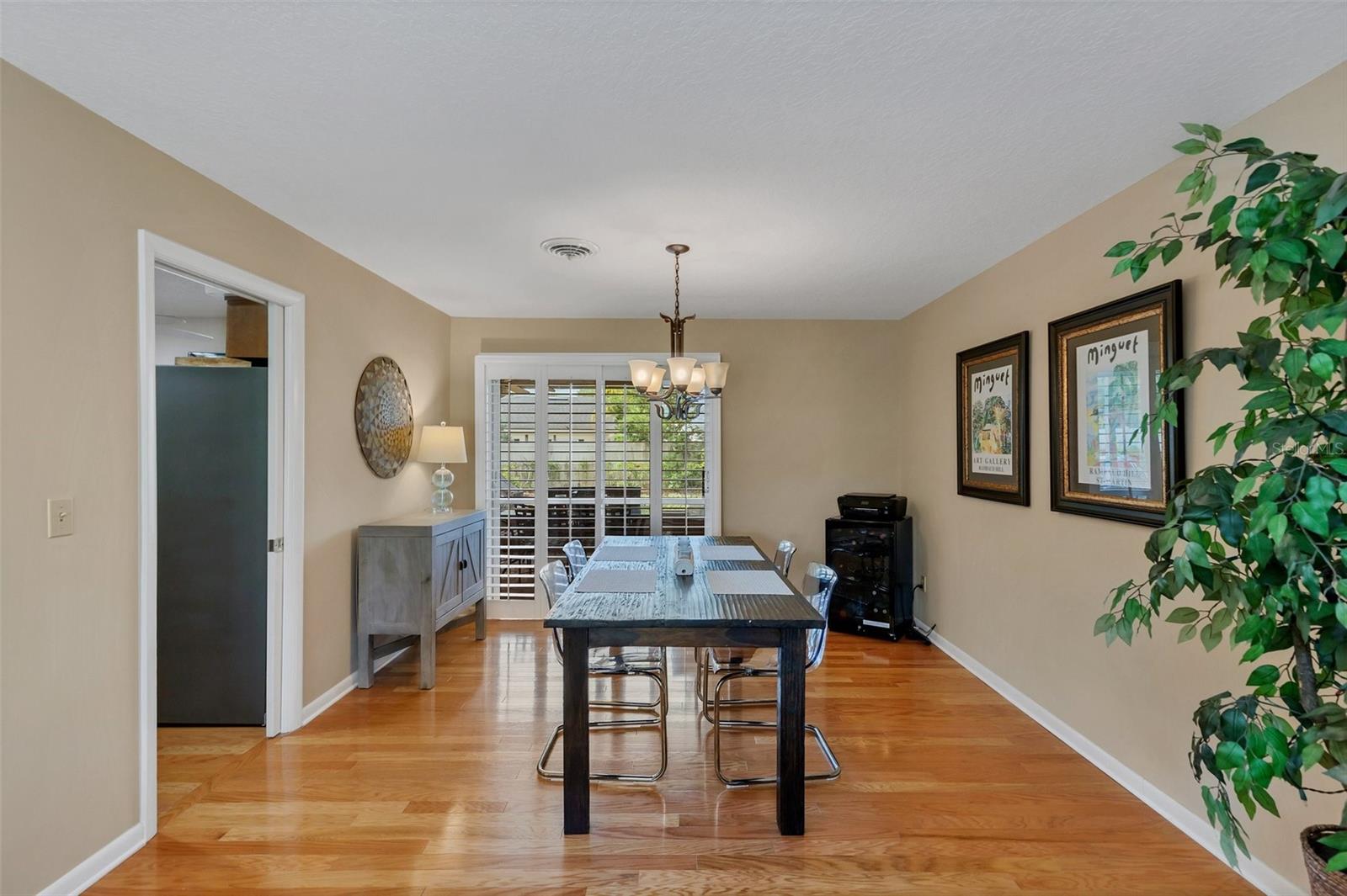 Image 6 of 24 For 2490 Lauder Drive