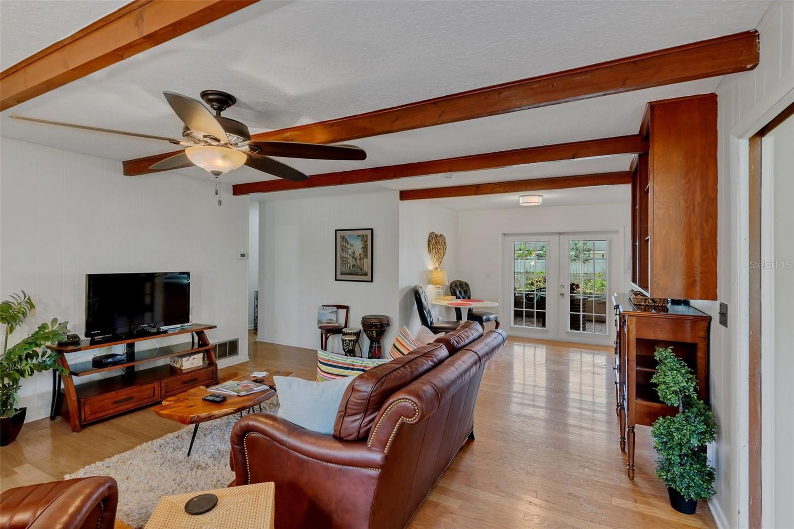 Image 7 of 24 For 2490 Lauder Drive