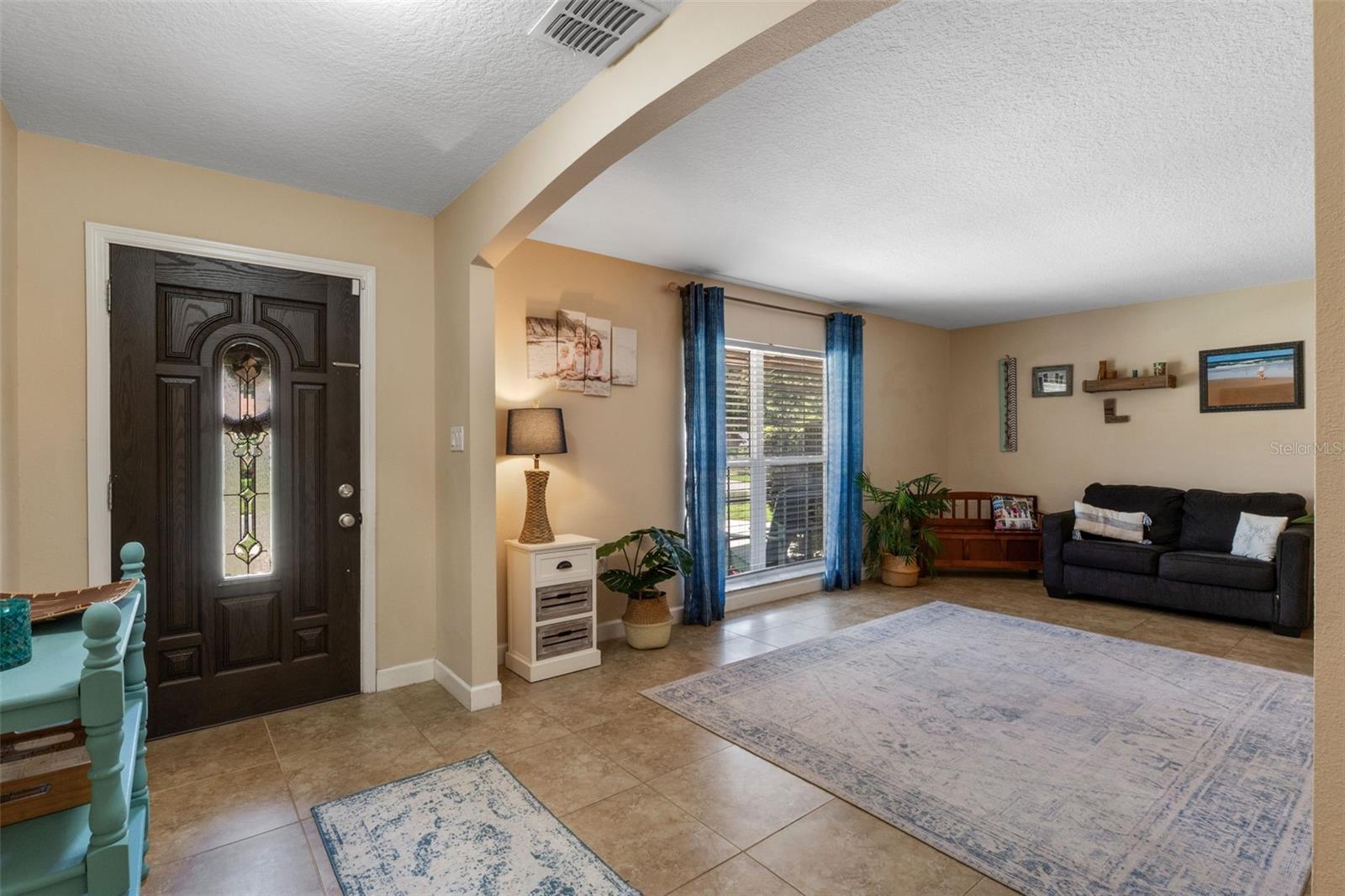 Image 16 of 66 For 986 Stonewood Lane