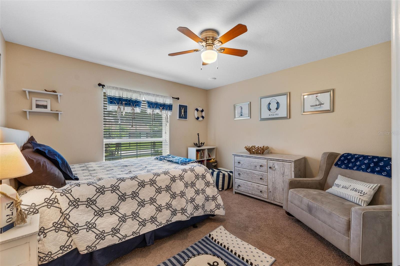 Image 33 of 66 For 986 Stonewood Lane