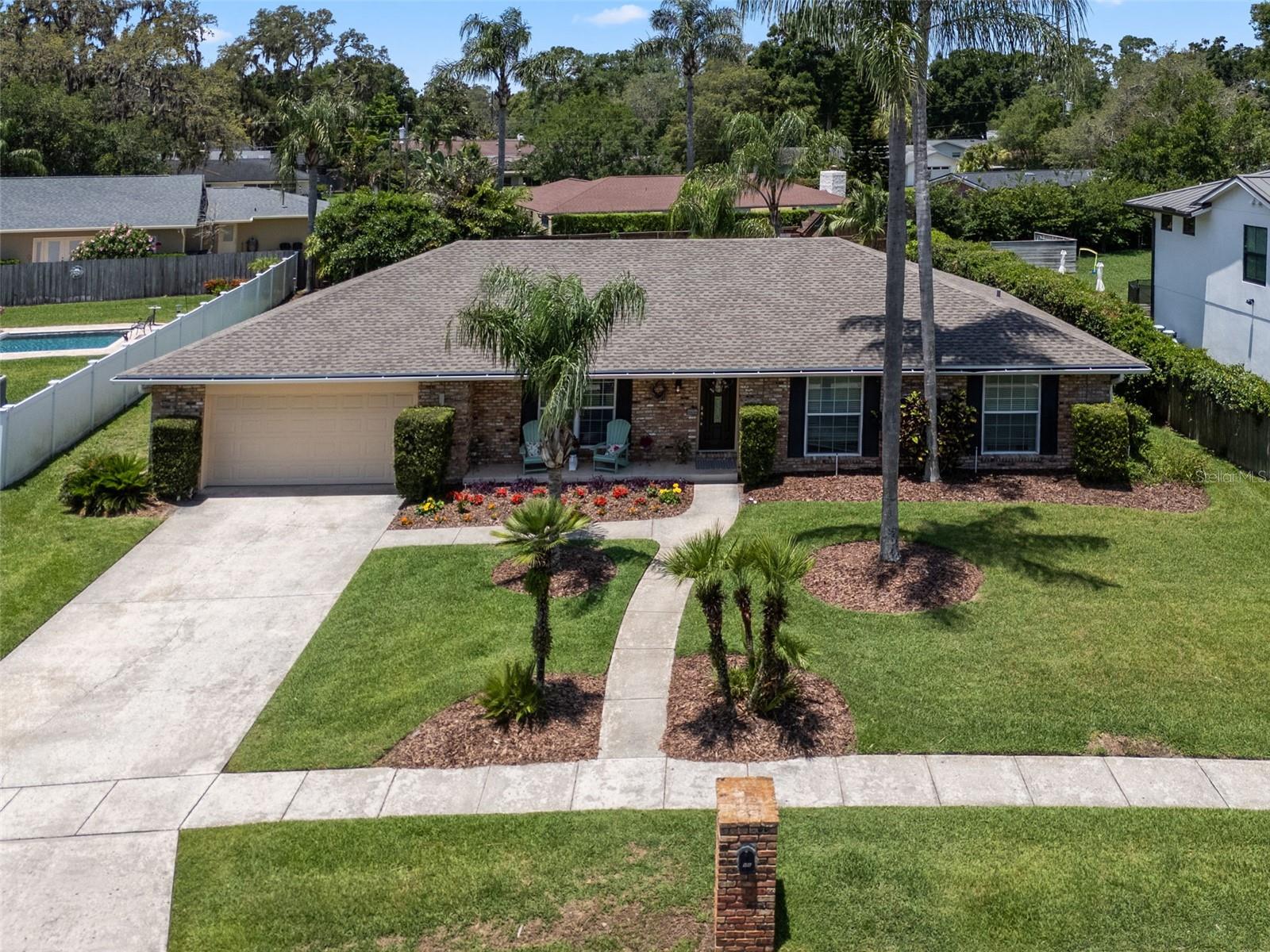 Image 38 of 66 For 986 Stonewood Lane