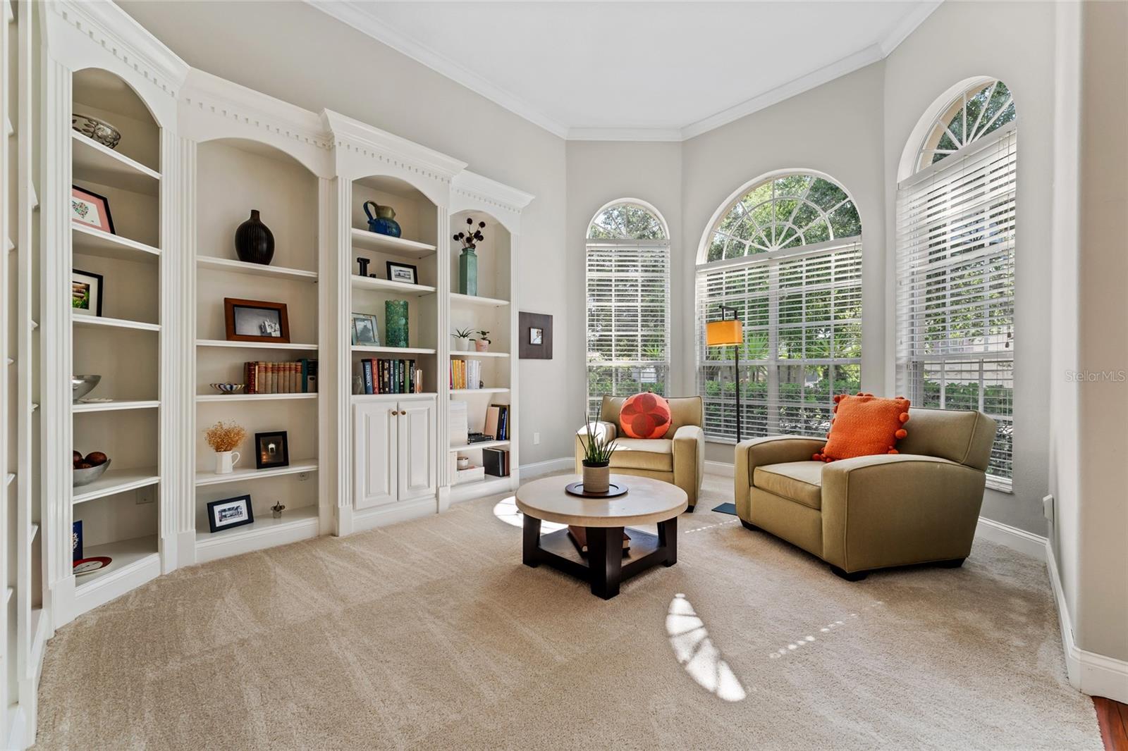 Image 14 of 40 For 10030 Chatham Oaks Court