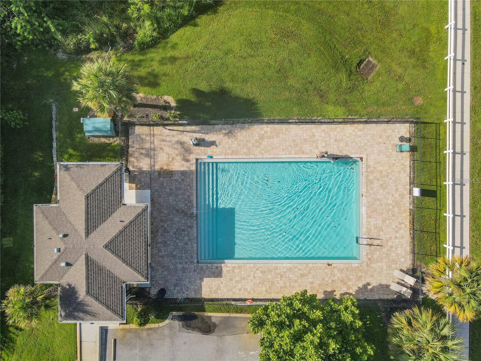 Image 32 of 33 For 200 Summershore Drive